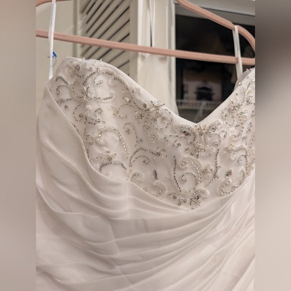 Sophia Tolli A Line Sweetheart White Strapless Wedding Dress Size 20 - Picture 4 of 14